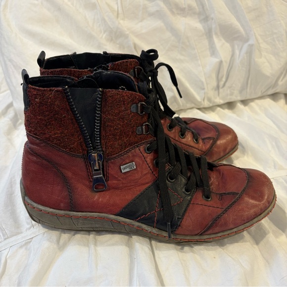 Remonte Shoes - Remonte Tex Red Leather Ankle Boots – Lace-Up Zip Style